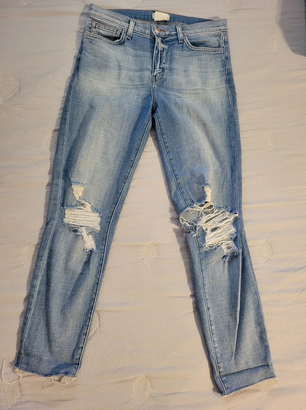 L'AGENCE Light Blue Distressed Ripped Mid-Rise Skinny Jeans, Raw Hem, Size 28